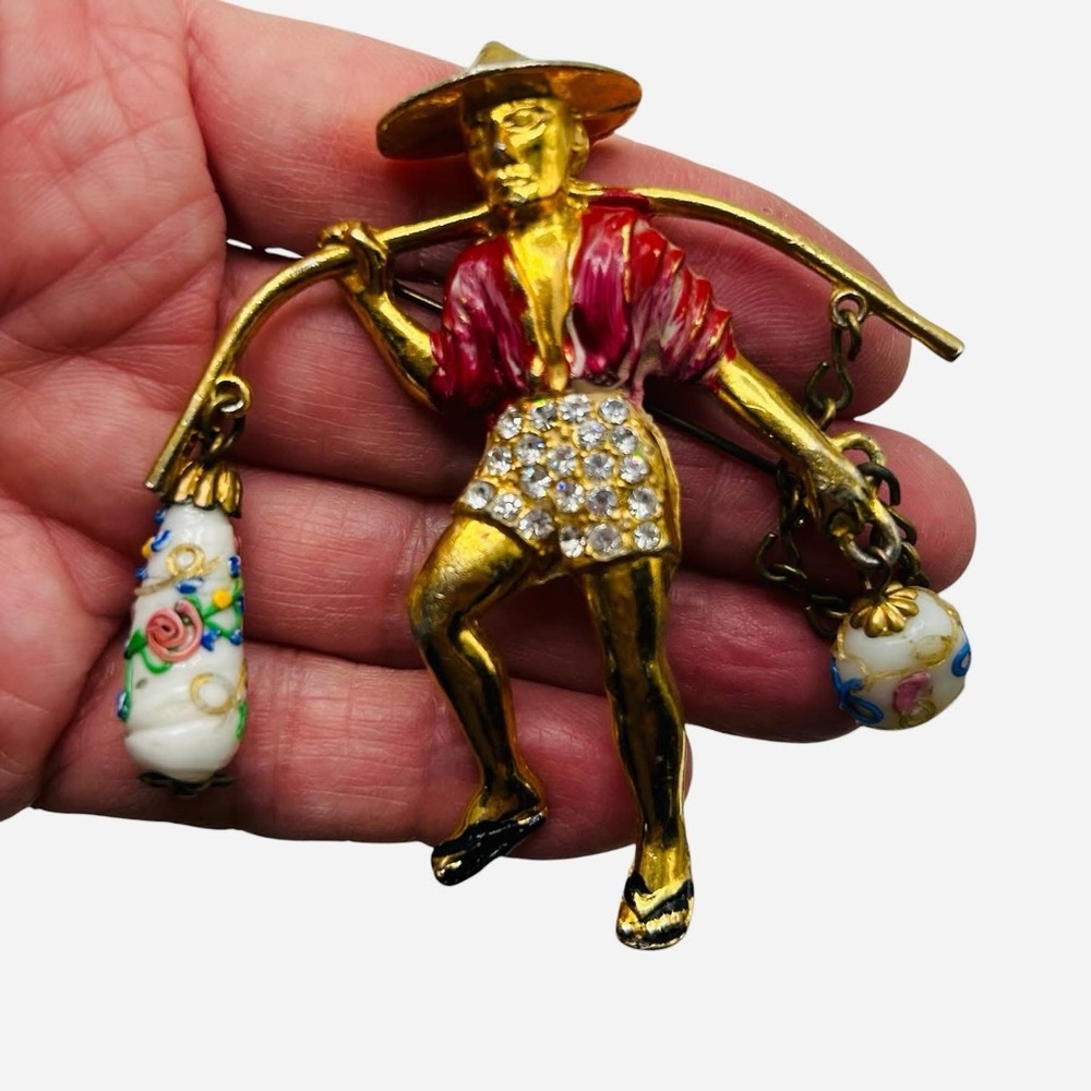 Vintage Rice-Weiner 1940’s Chinese Water Carrier Brooch - Picture 3 of 6